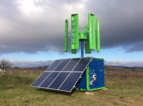 Container based energy storage system for stabilising voltage supplies